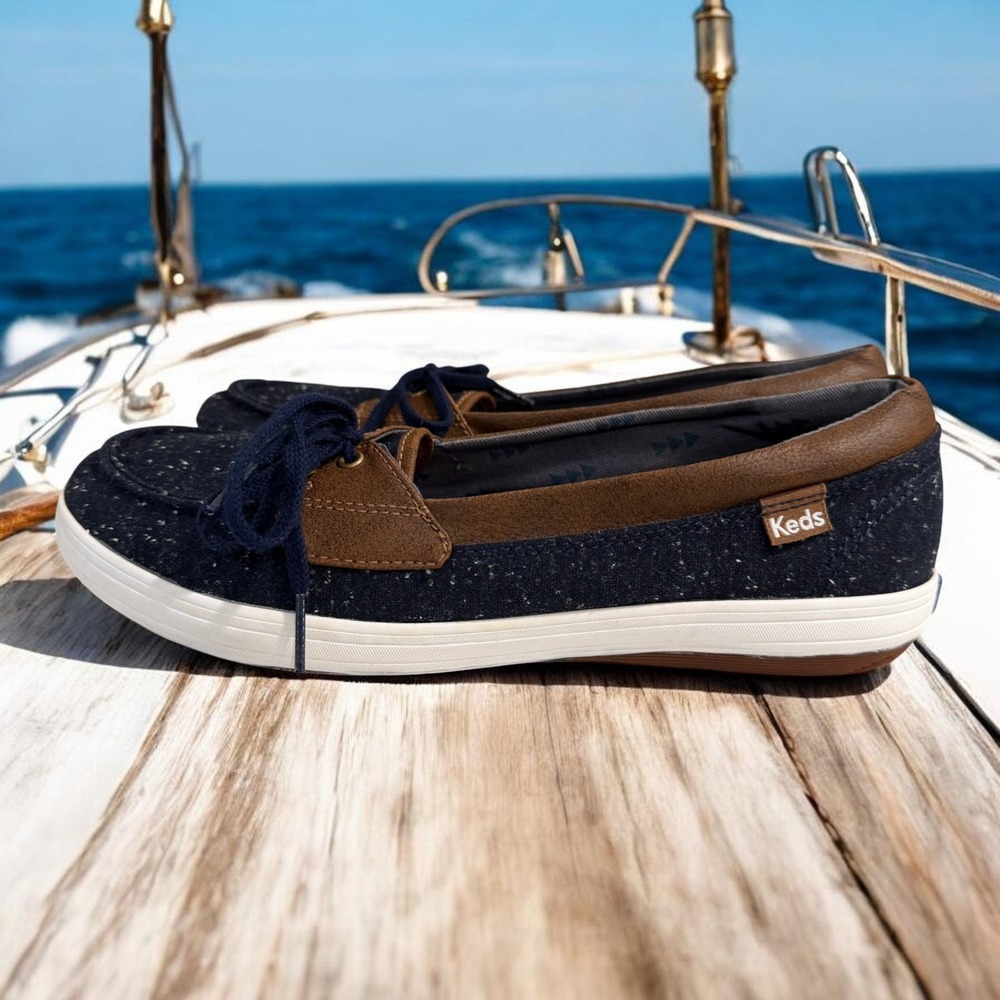 Keds Navy Blue Boat Shoes Womens 8.5 Canvas Leather Casual Preppy Travel Comfort